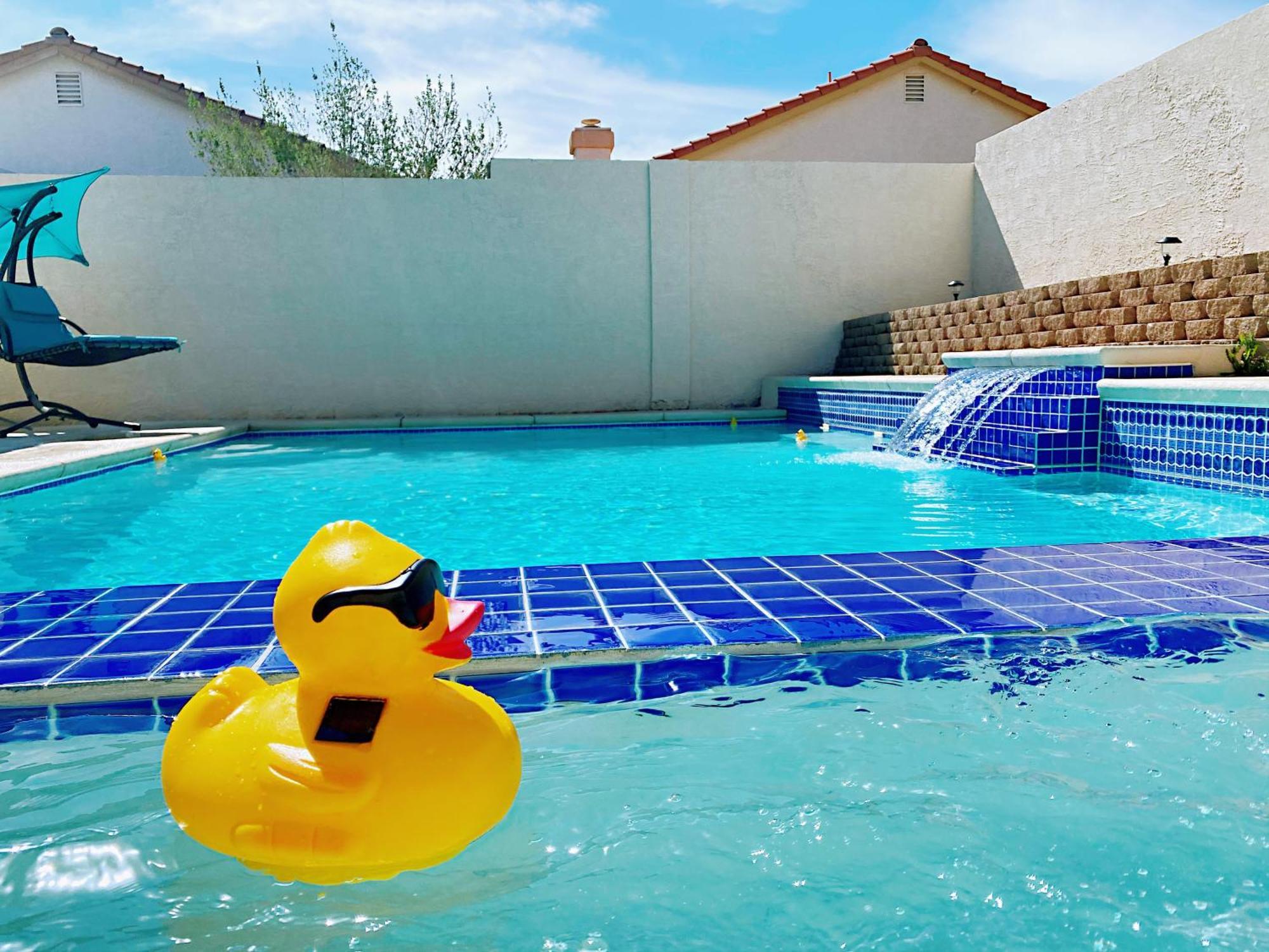 Amazing Heated Pool And Private Hot Tub 3Br In Heart Of Lv Villa Las Vegas Luaran gambar