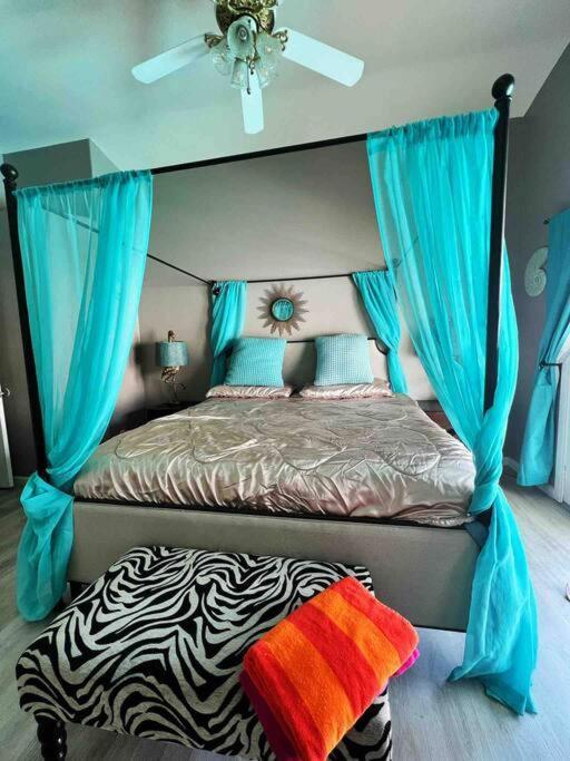 Amazing Heated Pool And Private Hot Tub 3Br In Heart Of Lv Villa Las Vegas Luaran gambar
