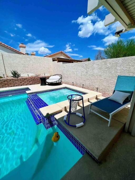 Amazing Heated Pool And Private Hot Tub 3Br In Heart Of Lv Villa Las Vegas Luaran gambar