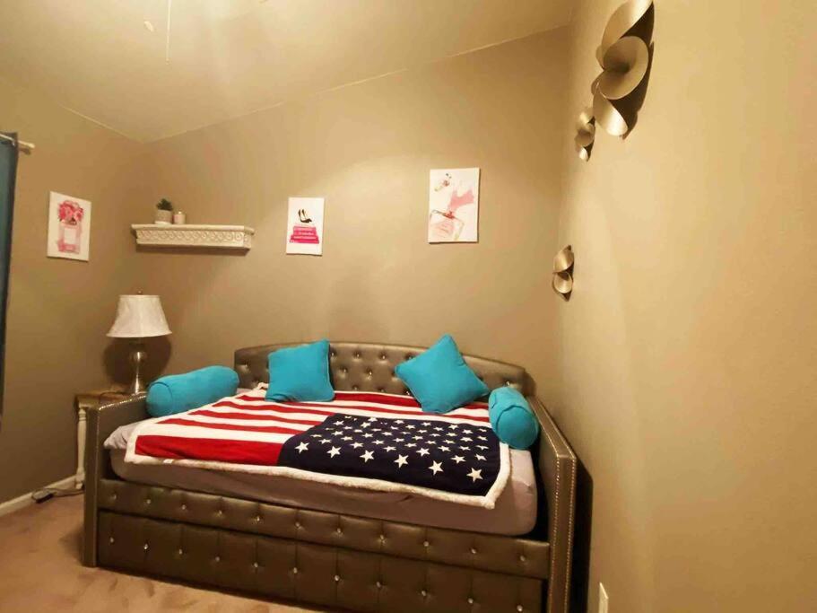 Amazing Heated Pool And Private Hot Tub 3Br In Heart Of Lv Villa Las Vegas Luaran gambar