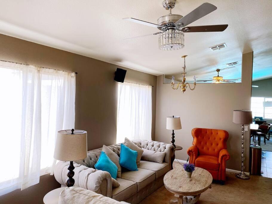 Amazing Heated Pool And Private Hot Tub 3Br In Heart Of Lv Villa Las Vegas Luaran gambar