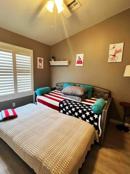 Amazing Heated Pool And Private Hot Tub 3Br In Heart Of Lv Villa Las Vegas Luaran gambar